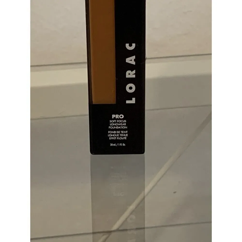 LORAC PRO Soft Focus Longwear Foundation 21 DARK 1oz NEW